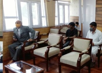 متعدد وفود اور افراد مشیر بصیر خان سے ملاقی