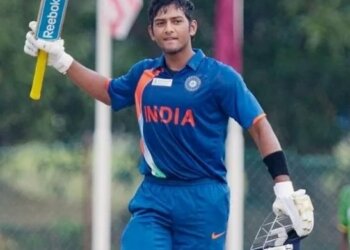 اتھائئس برس کی عمر میں انمکت چند نے کرکٹ سے ریٹائرمنٹ لی