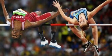 اولمپک ہائی جمپ کا مقابلہ برابر، گولڈ میڈل شیئر کرنے کا فیصلہ