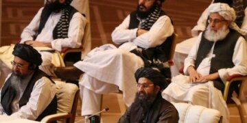 طالبان کی مسلسل فتوحات ؛ عالمی قوتوں کی قطر میں بیٹھک