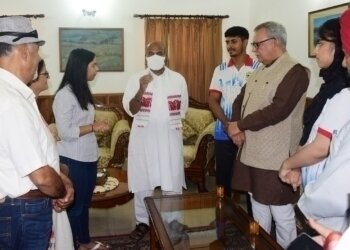 مرکزی وزیر سماجی اِنصاف و امپاور منٹ کا جموں کے دو جوڈو کھلاڑیوں کے ساتھ ملاقات