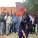 پرینکا گاندھی نے دلت بستی میں لگائی جھاڑو، مقامی افراد نے کی ستائش