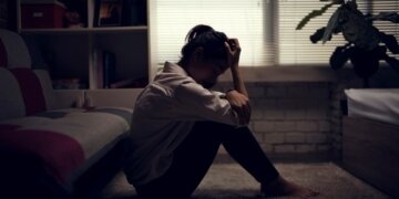 نوعمری میں ڈپریشن، بڑھاپے کا ڈیمنشیا بن سکتا ہے، تحقیق