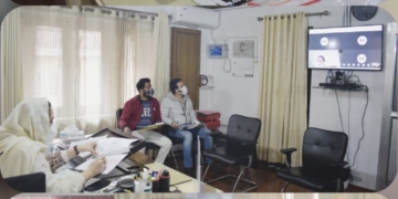 ڈاکٹر سیّد سحرش اَصغرنے بڈگام میں جے کے آر ایل ایم کی پیش رفت کا جائزہ لیا