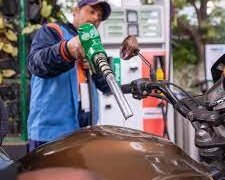 گھریلو بازار میں پٹرول اور ڈیزل کے دام 19 ویں دن بھی مستحکم