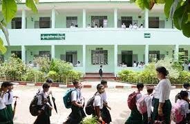 میانمار میں کورونا کے معاملات میں کمی کے بعد اسکول پھر سے کھل گئے