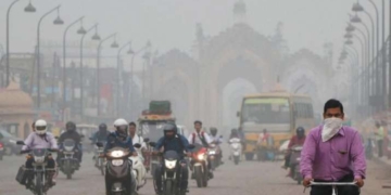 فضائی آلودگی پر پابندی سے استثنیٰ کی درخواستوں پر کمیشن غور کرےگا:سپریم کورٹ