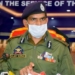 وجے کمار کی مہلوک اسسٹنٹ سب انسپکٹر محمد اشرف ڈار کے اہلخانہ کے ساتھ تعزیت