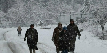 وادی کے شمالی جنوب میں تازہ برف باری