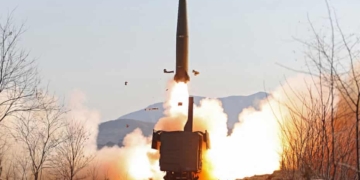 شمالی کوریا نے 2 میزائلوں کا تجربہ دوبارہ کیا
