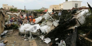 تائیوان میں فوجی طیارہ گر کر تباہ، پائلٹ محفوظ