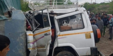 شوپیاں کے کنی پورہ کے مقام پر فوجی گاڑی حادثے کی شکار 2فوجی ہلاک ، پانچ زخمی