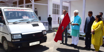 لیفٹیننٹ گورنر نے سکاسٹ ۔کشمیر کے طلباءکے ایک بیچ کو کنساس سٹیٹ یونیورسٹی یوایس اے کے سٹیڈی دورے پر روانہ کیا