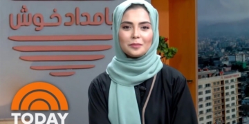 افغانستان میں خواتین ٹی وی میزبانوں کو چہرہ ڈھانپنے کی ہدایت