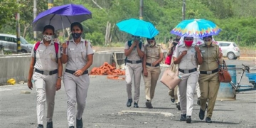 دہلی میں لو کی لہر جاری، چلچلاتی گرمی سے پریشانی