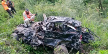 رام بن میں دلدوز سڑک حادثہ،دو خواتین سمیت4افراد ہلاک، 4دیگر زخمی