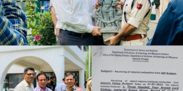 ضلع بڈگام میں پرانے مجسمے ملا پولیس نے انہیں محکمہ آثار قدیمہ کے حوالے کر دیا