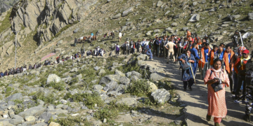 بال تل روانہ ہونے والے یاتریوںکورام بن میں روکاگیا:حکام