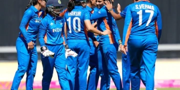 خواتین ٹیم انڈیا گولڈ میڈل سے ایک قدم دور، دلچسپ مقابلے میں انگلینڈ کو دی شکست