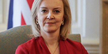 وزیر خارجہ لز ٹرس برطانیہ کی نئی وزیراعظم منتخب