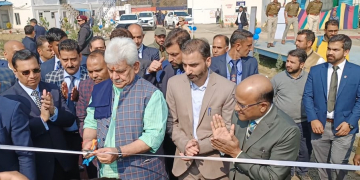 لیفٹیننٹ گورنر نے اننت ناگ میں آئی او سی ایل کے ایل پی جی بوٹلنگ پلانٹ کا افتتاح کیا