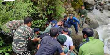 اروناچل پردیش میں فوجی ہیلی کاپٹر گر کر تباہ