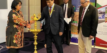 چیف سیکرٹری نے لندن میں ایک گلوبل کنونشن میں جموں وکشمیر میں سرمایہ کاری کی شروعات کی