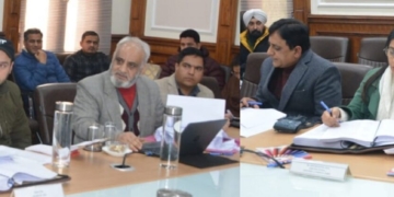 تیار کردہ مصنوعات کو مارکیٹ میں بھیجنے کےلئے برانڈنگ کی جائےچیف سیکریٹرینے کھادی اینڈ ولیج انڈسٹریز بورڈ حکام پر زور دیا