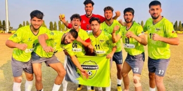 -لیگ کے مین راؤنڈ میں قدم رکھا، پریمیئر ٹورنامنٹ میں جگہ بنانے والی کشمیر کی تیسری ٹیم بن گئی