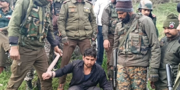 پونچھ میں ایل او سی پر تین کلو منشیات برآمد، تین گرفتار