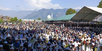 کشمیرمیں جمعتہ الوداع منایاگیا