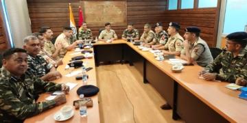 اے ڈی جی پی کشمیر زون نے محرم الحرام کے حوالے سے پولیس اور سی اے پی ایف کے افسران کی مشترکہ میٹنگ کی صدارت کی