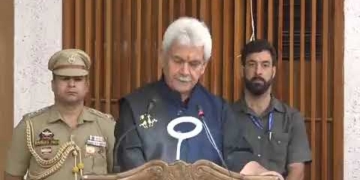 سرینگر میں بی ایچ یو یورولوجی کے سابق طلباء کے اجلاس میں ایل جی کی تقریر