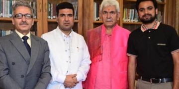 وکلاکا ایک وفد لیفٹیننٹ گورنر سے ملاقی