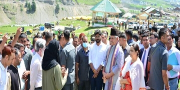 ایل جی منوج سنہا نے سونمرگ میںگولڈن گلوری ایکو پارک’ کا افتتاح کیا