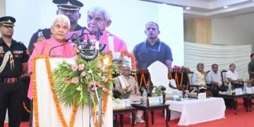 جموں کشمیر کے کل رقبہ کا 55فیصدی حصہ جنگلات اور سبزہ زار پر مشتملقدرتی وسائل کے تحفظ کےلئے لوگوں کا تعاون ضروری ہے ۔ لیفٹیننٹ گورنر منوج سنہا