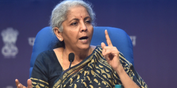 نرملا سیتا رمن نے یورپی یونین کے تجارتی کمشنر سے ملاقات کی