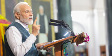 ہم سب کو پارلیمانی روایات کی لکشمن ریکھا پر عمل کرنا چاہیے۔ پی ایم مودی