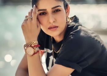 50 سیکنڈ میں پانچ کروڑ روپے کما لیتی ہے شاہ رخ خان کی یہ اداکارہ، ایک پرائیویٹ جیٹ اور چار گھروں کی ہے مالکن