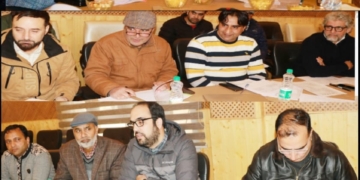 ڈویژ نل کمشنر کشمیر کی صدارت میں اعلیٰ سطحی میٹنگ کا انعقاد