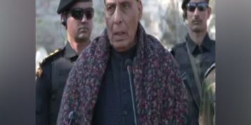 بھارتی  فوج جموں و کشمیر سے دہشت گردی کا  کا مکمل صفایا کر دے گی۔ راجناتھ سنگھ