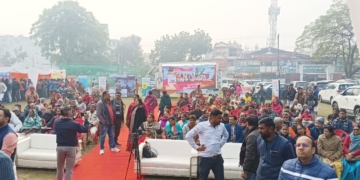 وکست بھارت سنکلپ یاترا کے تحت کشمیری صحافیوں کا دورہ لکھنو