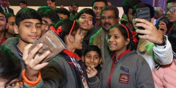 وزیر تعلیم دھرمیندر پردھان نے پریکشا پہ چرچا کے 7ویں ایڈیشن کی تیاریوں کا جائزہ لیا