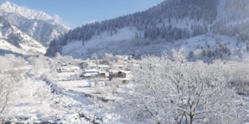 وادی میں شبانہ درجہ حرارت میں بہتری 21 فروری تک وسیع پیمانے پر برف باری کا امکان