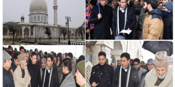 ڈویژنل کمشنر کشمیر نے درگاہ حضرتبل کا دورہ کیا