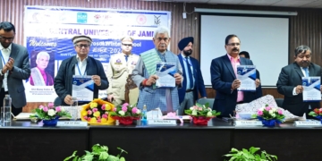 فضائی آلودگی سے نمٹنے کے لیے باہمی تعاون اور تال میلکی ضرورت ہے۔ لیفٹیننٹ گورنر