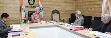 لیفٹیننٹ گورنر نے سری نگر میں صوبہ کشمیر سے پہاڑی کمیونٹی کے 160 رُکنی وفد سے بات چیت کی