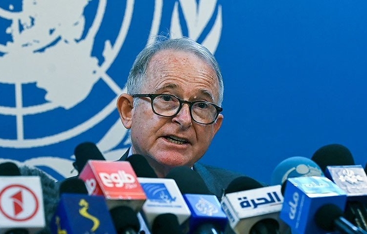 Richard Bennett, UN Special Rapporteur on the situation of Human Rights in Afghanistan, speaks during a press conference in Kabul on May 26, 2022. (Photo by Wakil KOHSAR / AFP)