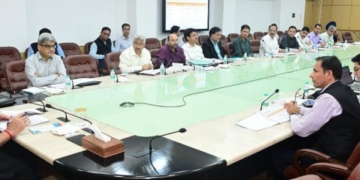 موسم گرما میں بجلی کی فراہمی کے سلسلے میں لیفٹیننٹ گورنر کی صدارت میں میٹنگ منعقد