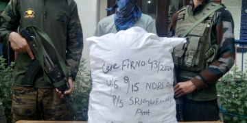 کولگام میں غیرقانونی شراب کی 34 بوتلیں برآمد، 02 ملزم گرفتار